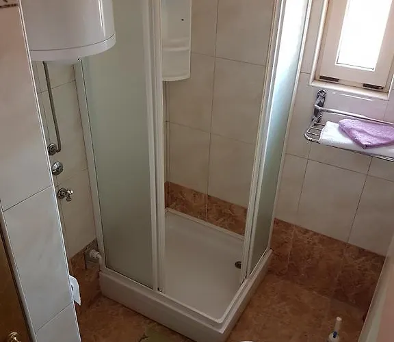 Semesterbostad Granic *